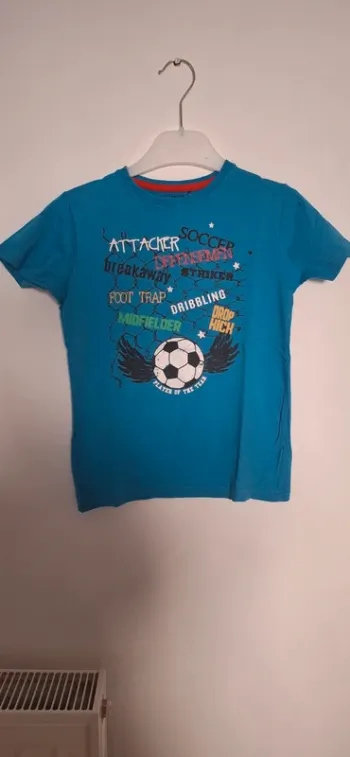 T-shirt Bleu à Motif de Football Blue Seven 🌟