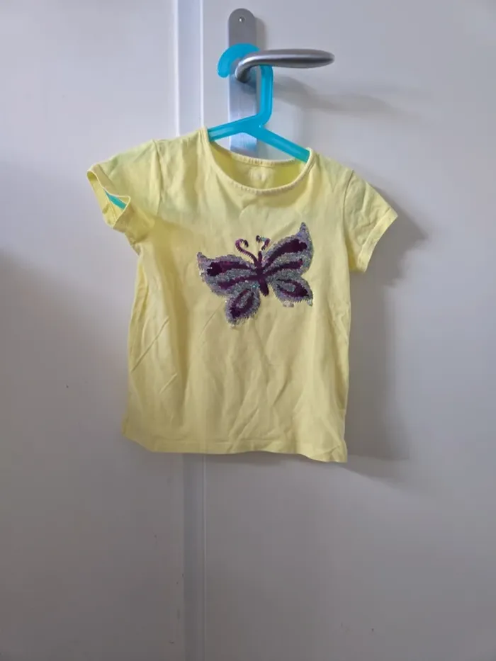 T-shirt fille taille 5ans inextenso