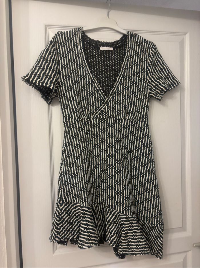 Robe manches courtes en crochet Zara S