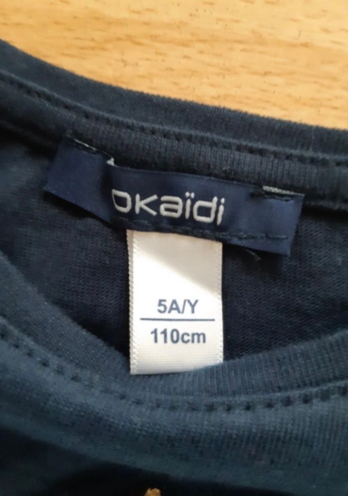 Legging &pull longues manches 5 ans thème Noël ( okaidi) - photo numéro 4