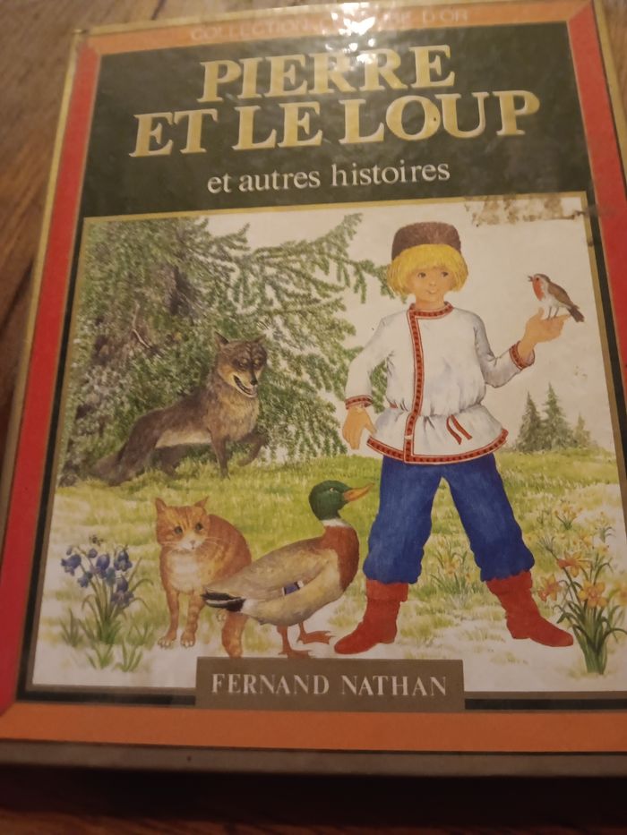 Livre Pierre et le loup