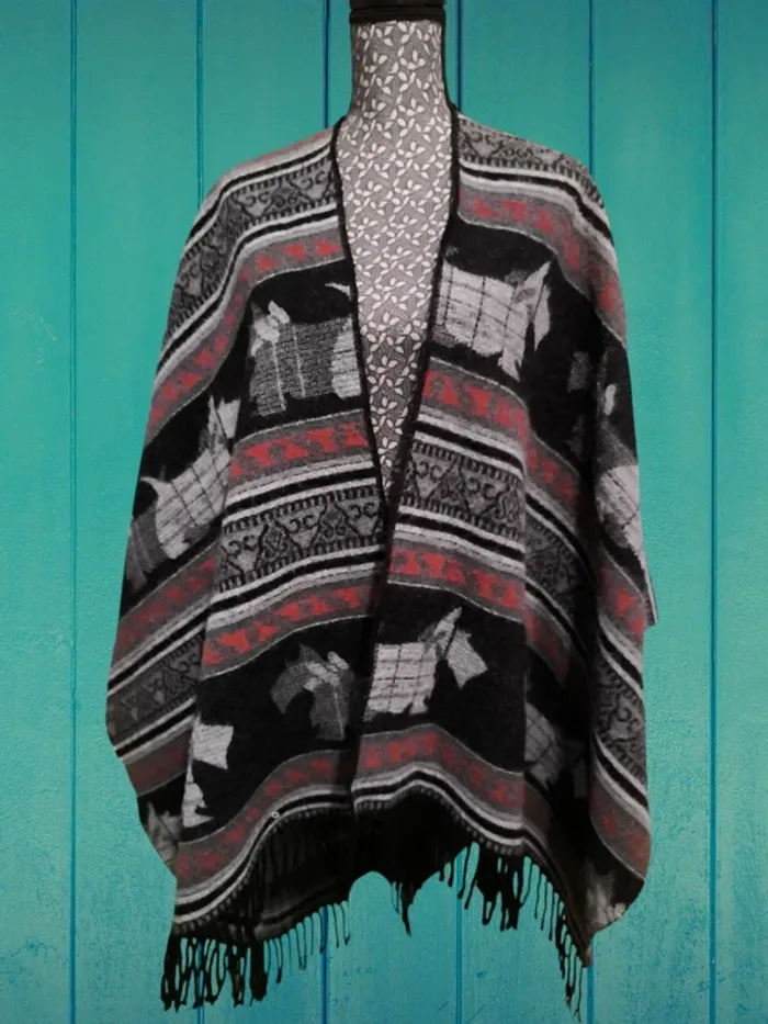 Poncho cape
