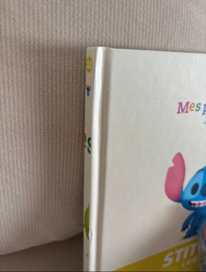 Figurine + Livre Stitch n 33 Mes Premiers Amis Disney Altaya - photo numéro 3
