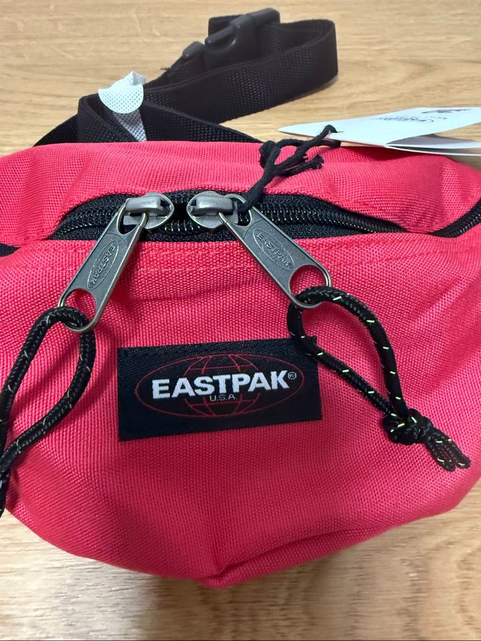 Sac banane eastpak neuf - photo numéro 4