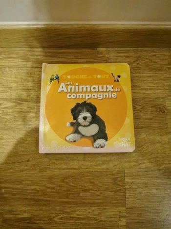 Livre bébé "de toucher"