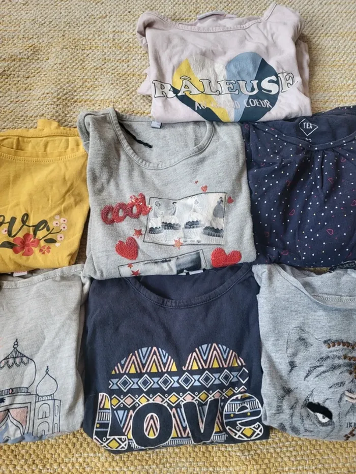 Lot de 12 tee-shirts manches longues 5 ans - photo numéro 3