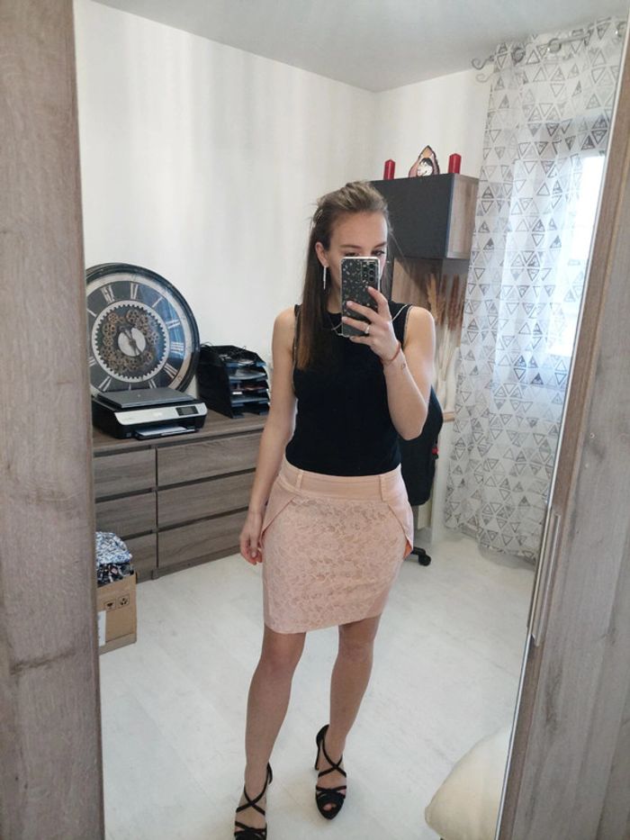 Jupe rose dentelle femme t 36