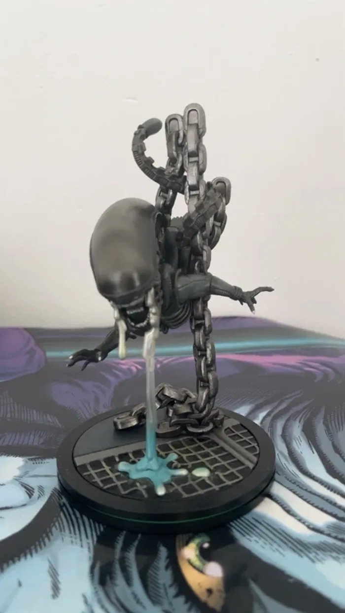Q-Fig Quantum Mechanix - Alien Queen