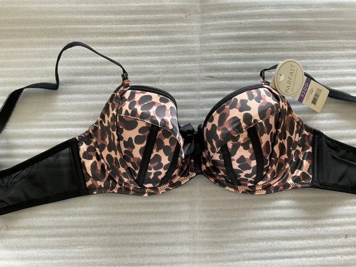 Soutien-gorge marron et noir Parfait neuf - photo numéro 10