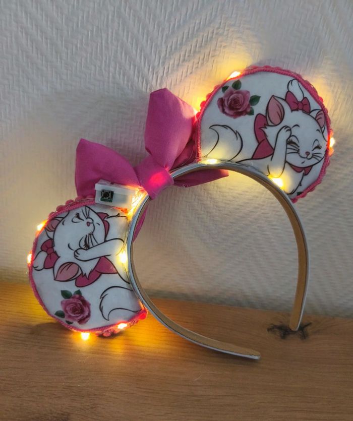 Ears lumineuse Aristochats 3 modes d'éclairage. - photo numéro 2