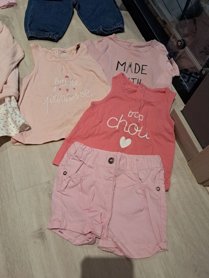 Lot de divers vêtements et ensembles 9mois fille neufs - photo numéro 5