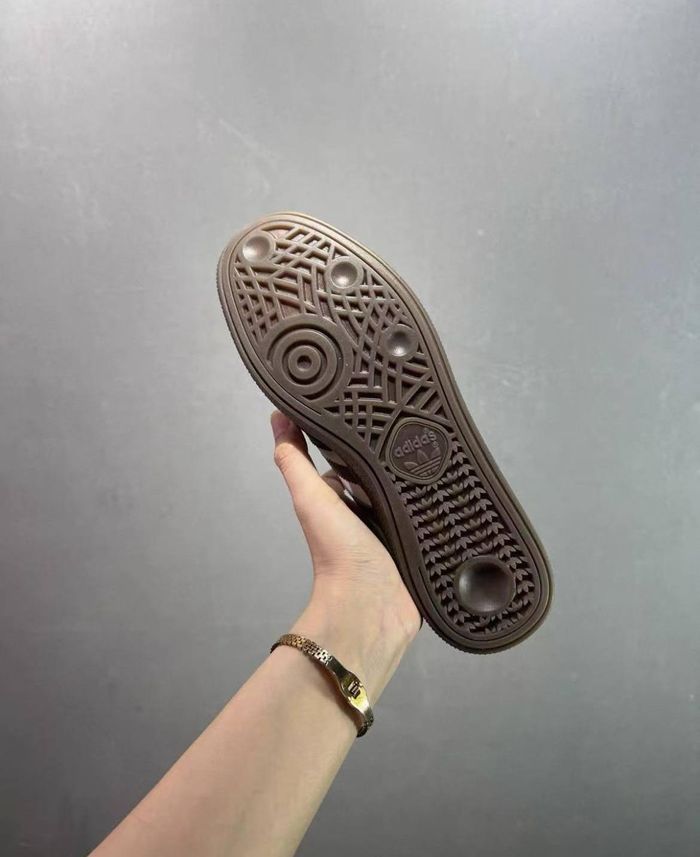 Baskets Adidas taille 38 - photo numéro 4