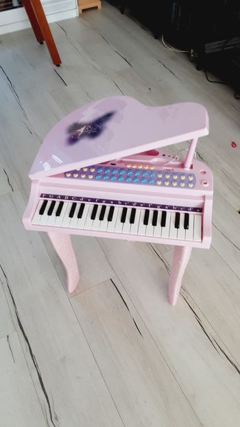 Jeu jouet enfant piano à queue rose électronique avec micro  Homcom