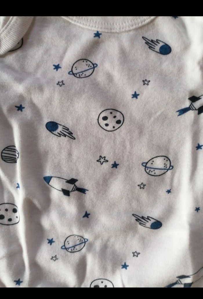 Lot bodies manches longues 6 mois - photo numéro 7