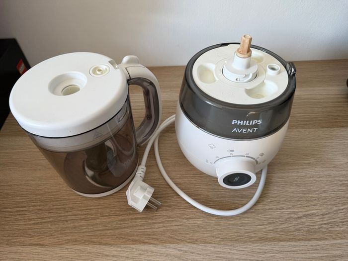 robot cuiseur vapeur mixeur 4 en 1 pour bébé de la marque Philips Avent. - photo numéro 3