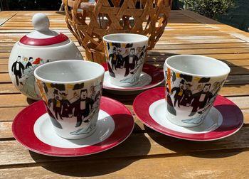 Ensemble à café 3 tasses et sous tasses et sucrier Maxim's de Paris vintage 
