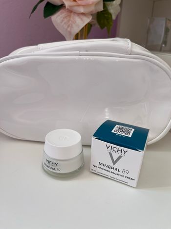 Pack Vichy: trousse + crème hydratante 