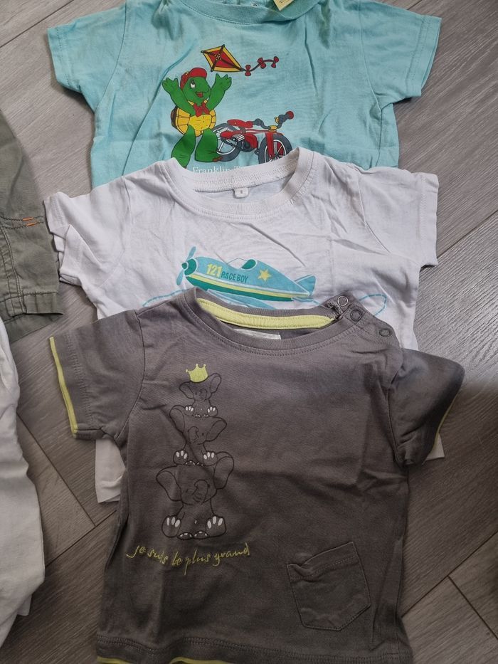 lot de 3 t-shirts manche courte et 2 shorts 6mois - photo numéro 2