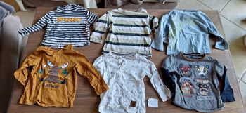 A vendre tee shirts manches longues 18 mois
