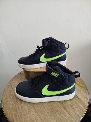 Baskets Nike T 38,5
