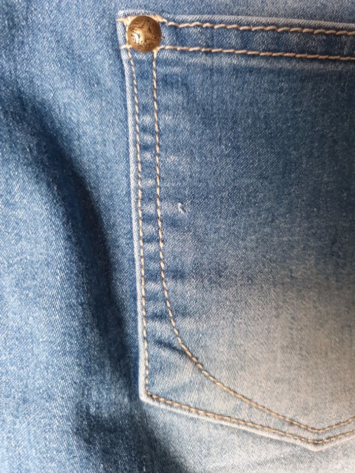 Lot 2 jupes de grossesse en jeans taille 40 très bon état - photo numéro 13