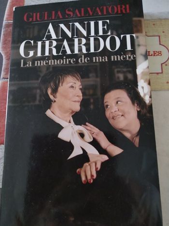 "Annie Girardot"