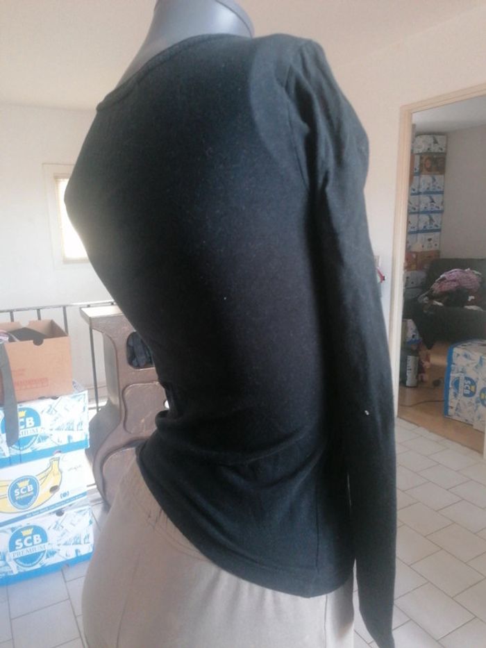 Haut manche longue taille 1 - photo numéro 2