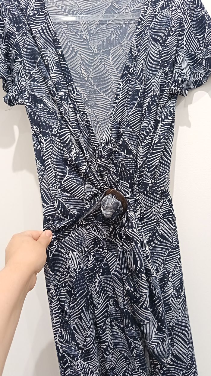Combinaison bleu feuillage col v plongeant ceinture Armand Thiery taille 40 - photo numéro 2