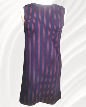 Robe droite sans manches bleu marine et bordeaux
