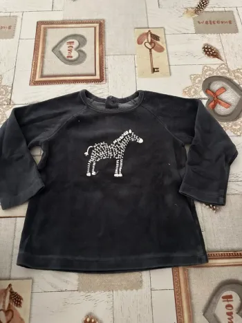 Haut de pyjamas