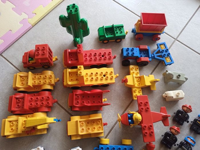 Gors lot ou à la pièce LEGO DUPLO surtout vintage ou plus récent - photo numéro 3