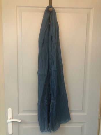 Foulard bleue