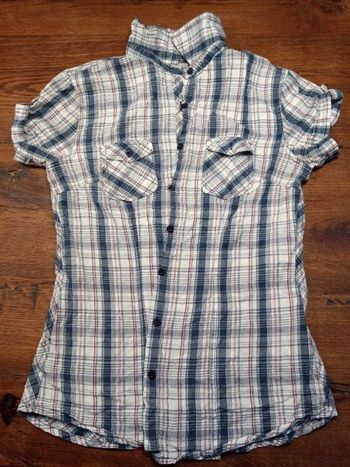 Chemise à carreaux à manches courtes