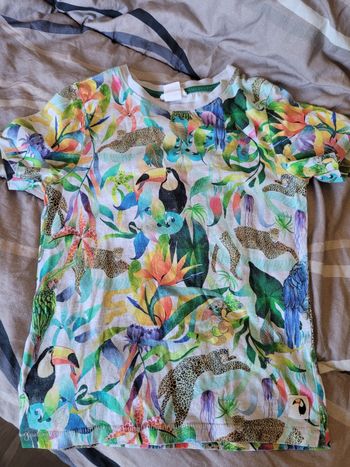 t-shirt h&m 8ans (4e)