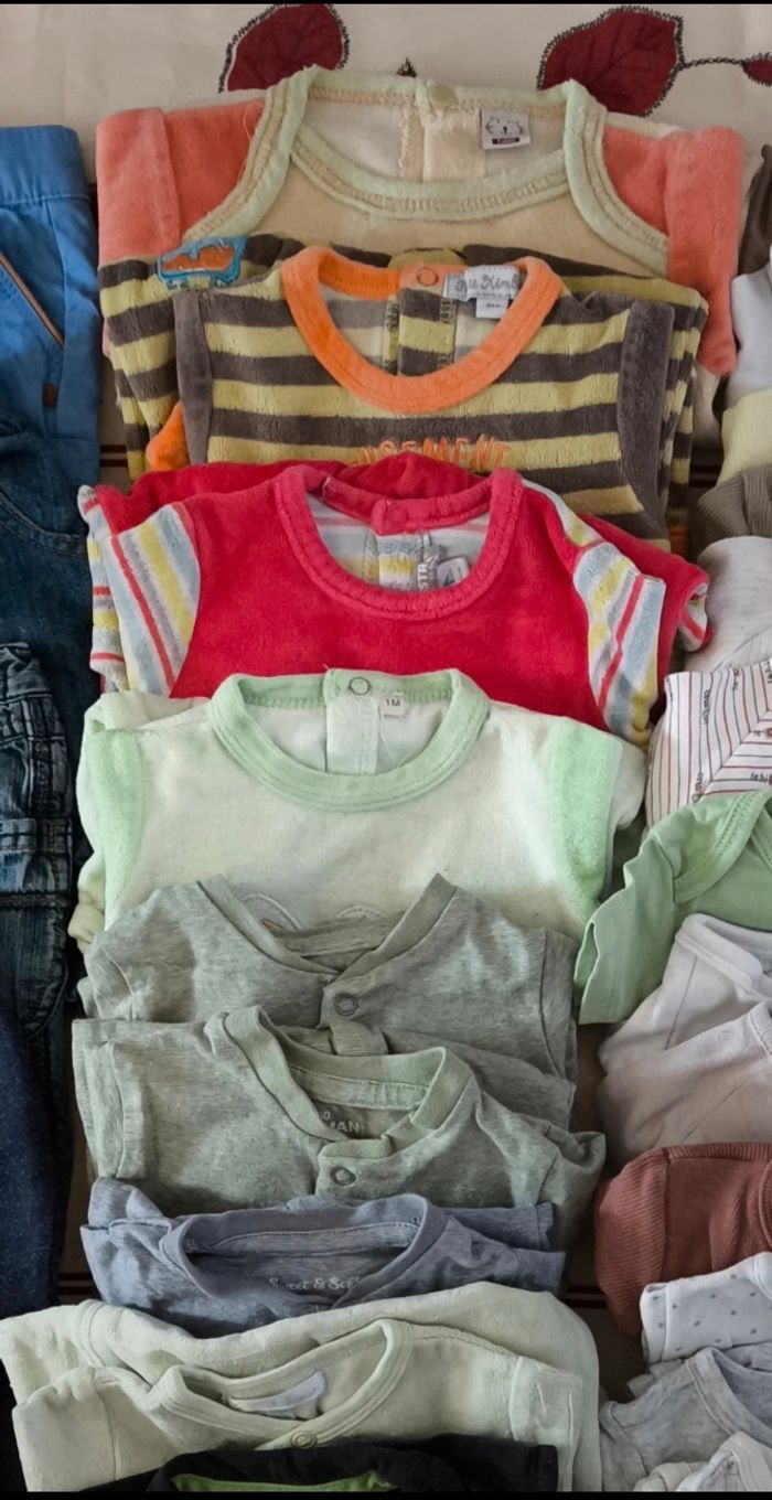 Lot vêtements bébé 1 mois garçon - photo numéro 5