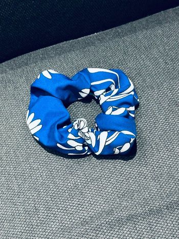 Chouchou à motifs ton bleu royal