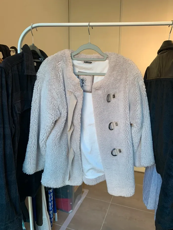 Veste en polaire peluche beige Cop. Copine - photo numéro 3