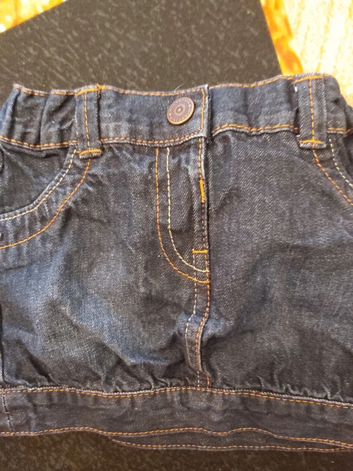 Lots 2 petite jupes - photo numéro 5