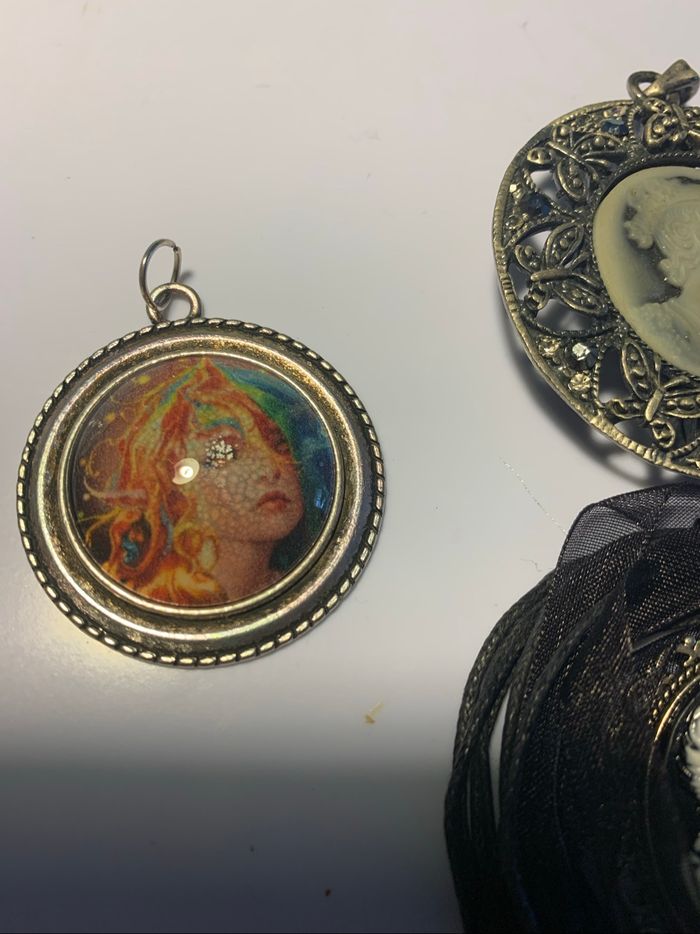 4 pendentifs camé femmes - photo numéro 5