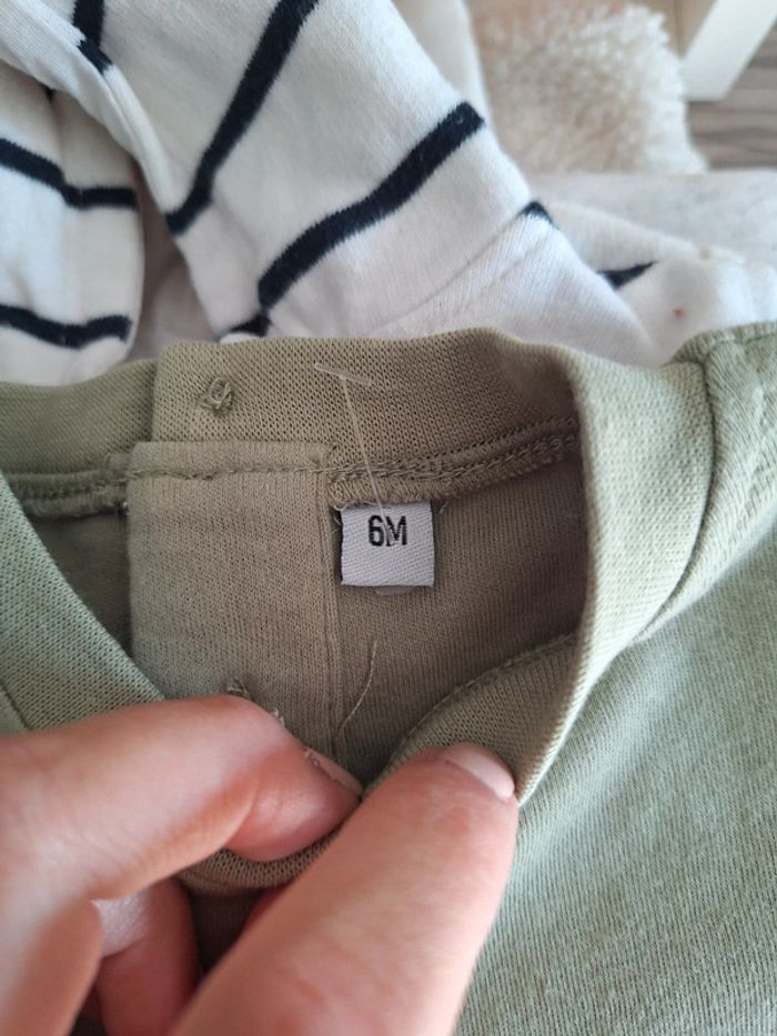 Tee-shirt maillot bébé garcon neuf 6 mois - photo numéro 2