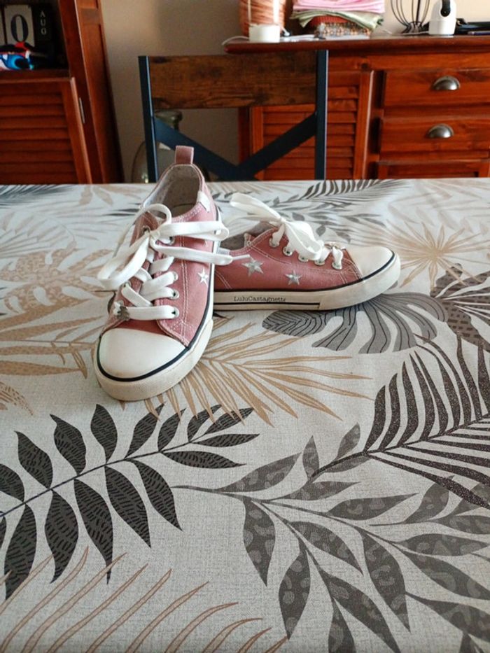 Basket style converse motif étoiles 33 Lulu Castagnette