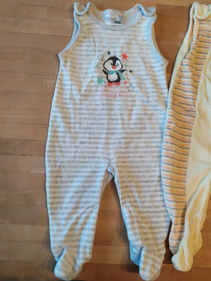 Lot 2pyjamas velours sans manches - photo numéro 2