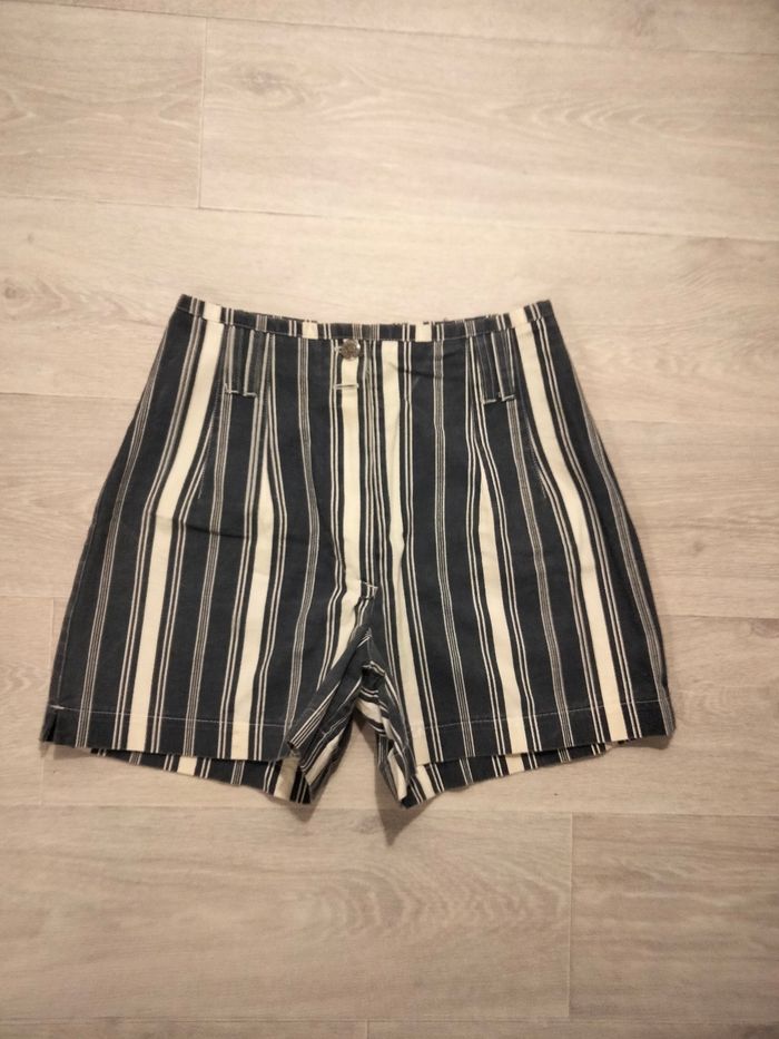 Très joli short jupe - photo numéro 2