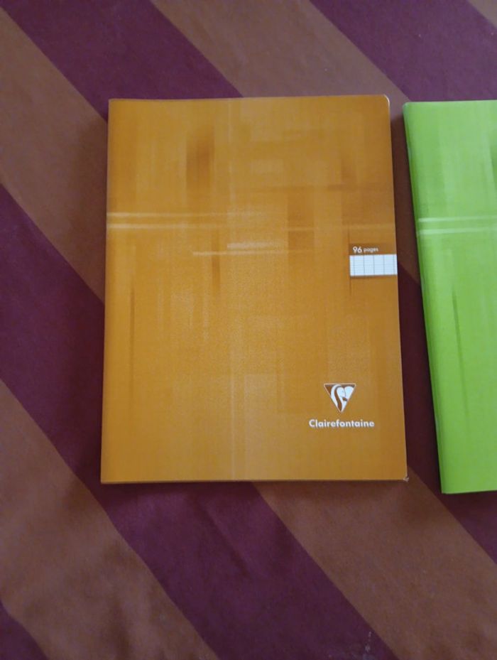 Lot 2 cahiers 24x32 grands carreaux 96 pages Claire fontaine - photo numéro 3