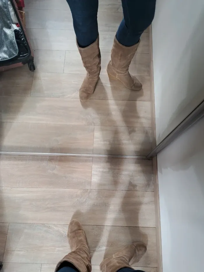 Bottes fourrée montante - photo numéro 2