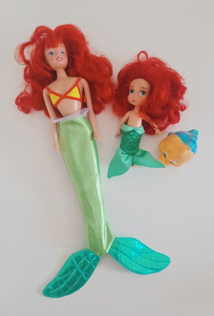 Lot poupée Ariel Disney + polochon