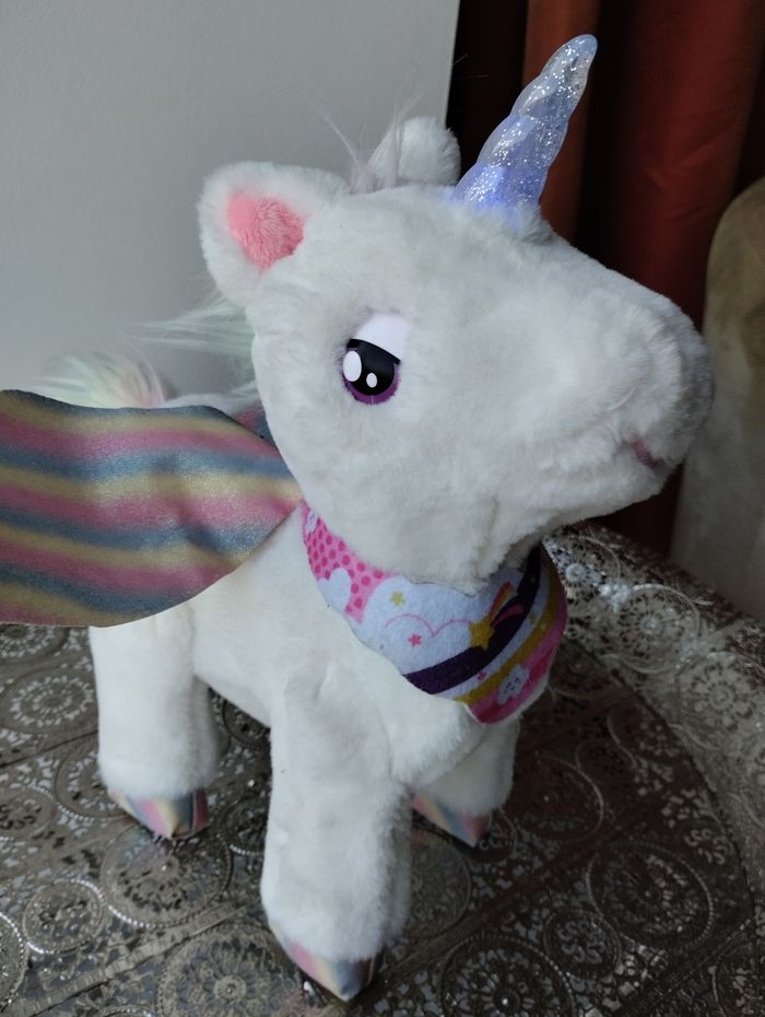 Licorne télécommandée 🩷 - photo numéro 5