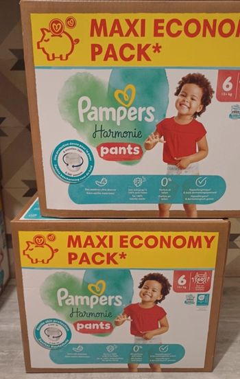 2 cartons de couches Pampers harmonie pants taille 6