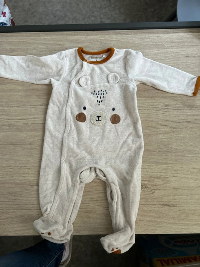 5 pyjamas - photo numéro 3