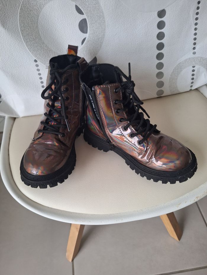 Bottines vernies pointure 31. - photo numéro 4